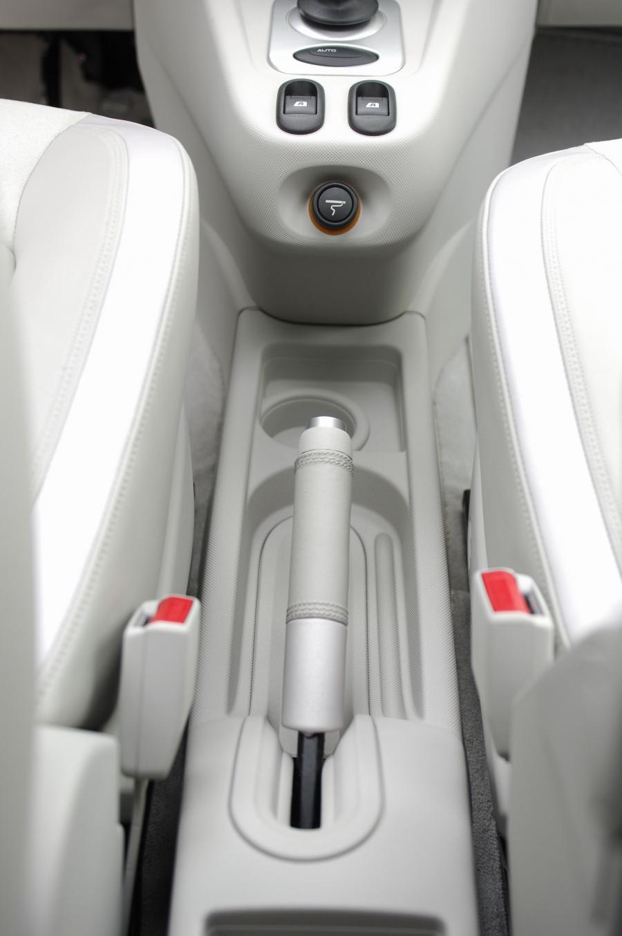 Peugeot 1007 D-Day 2005 года  (фото 11 из 21)